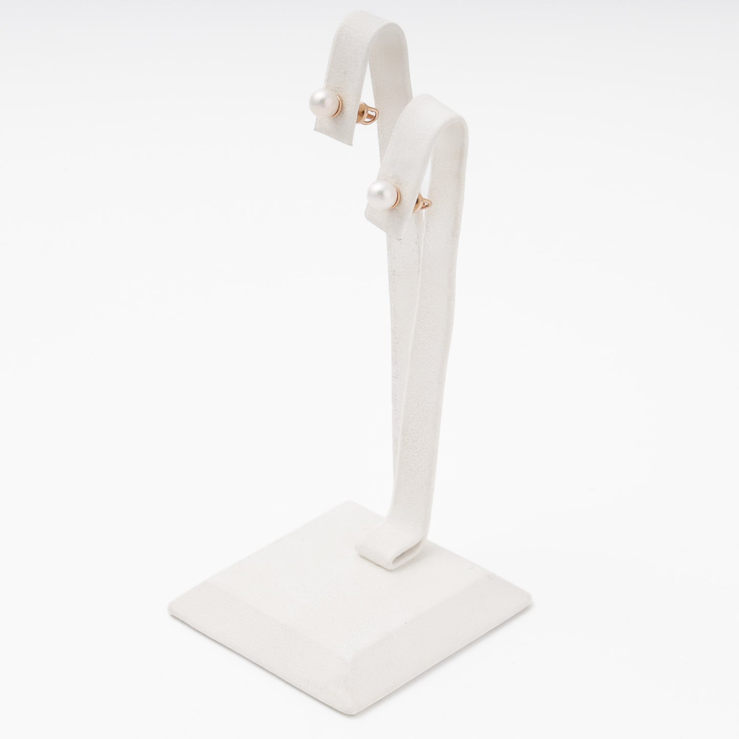 Gold pearl studs 585 elegant — Kabluchka