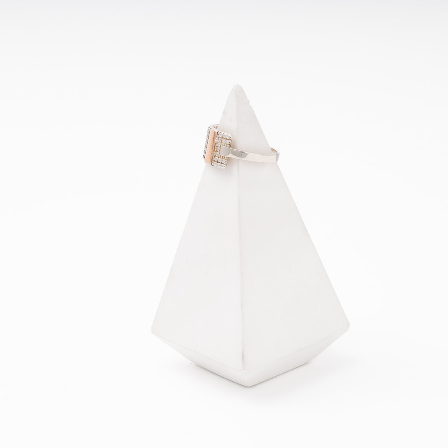 Silver ring side view with gold accent and CZ rows — Kabluchka