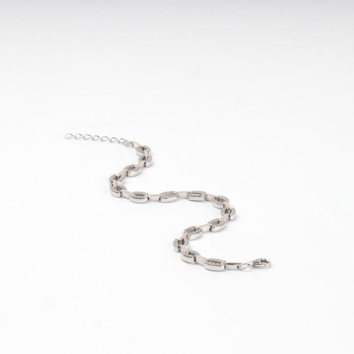 Silver and gold link bracelet laid flat — Kabluchka