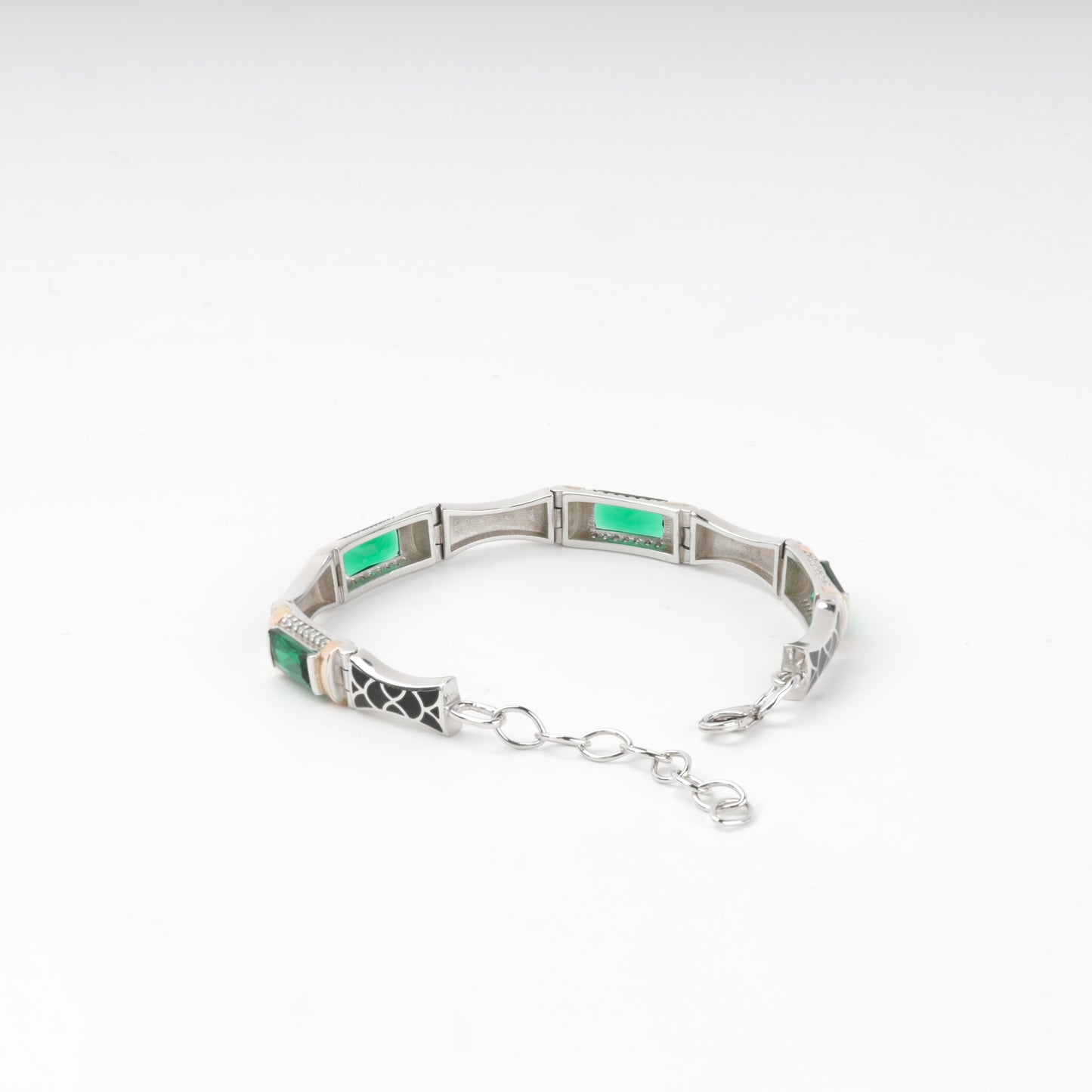 Green link bracelet with hinged rectangular sections — reverse view — Kabluchka