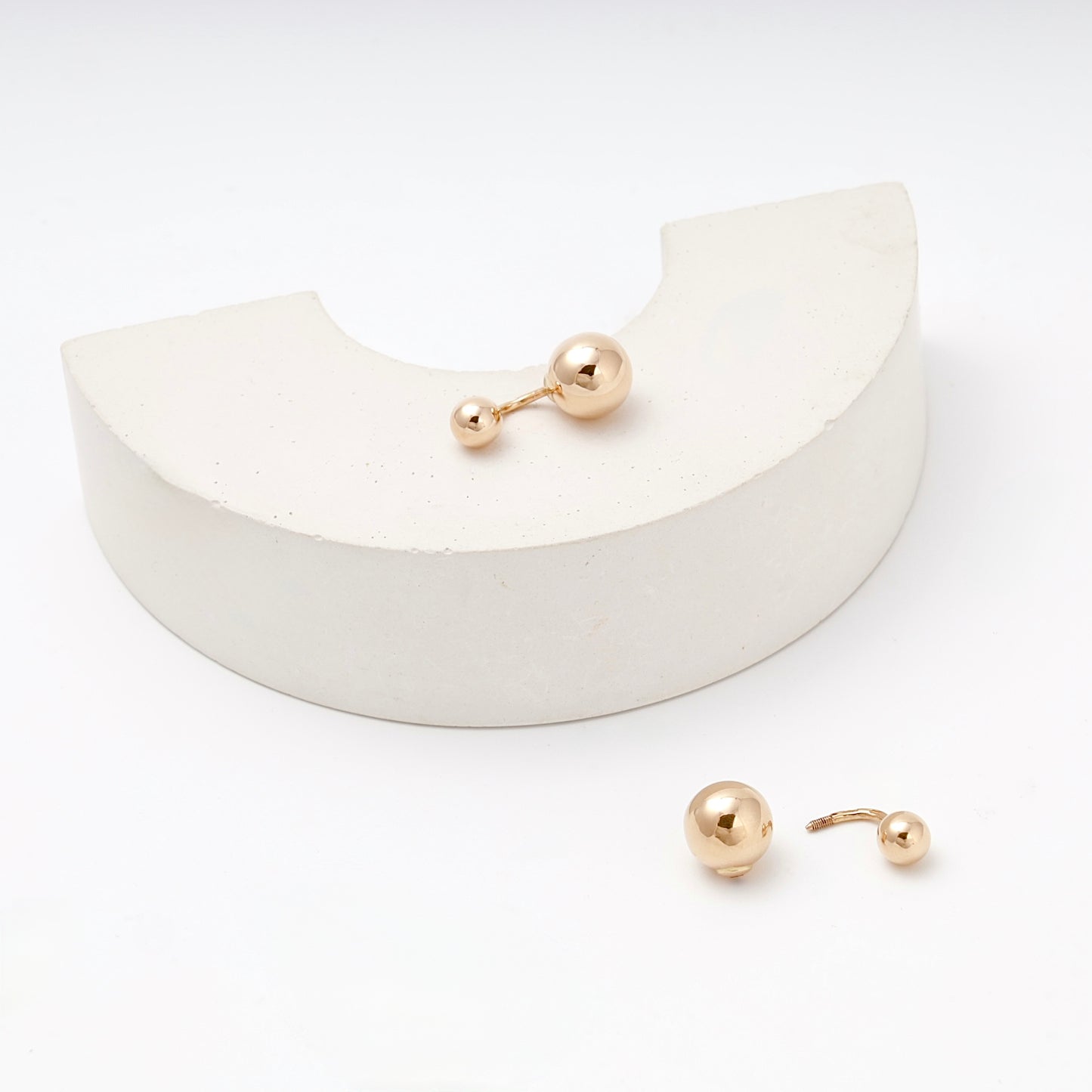 Rose Gold 585 Double Ball Drop Earrings detail view — Kabluchka