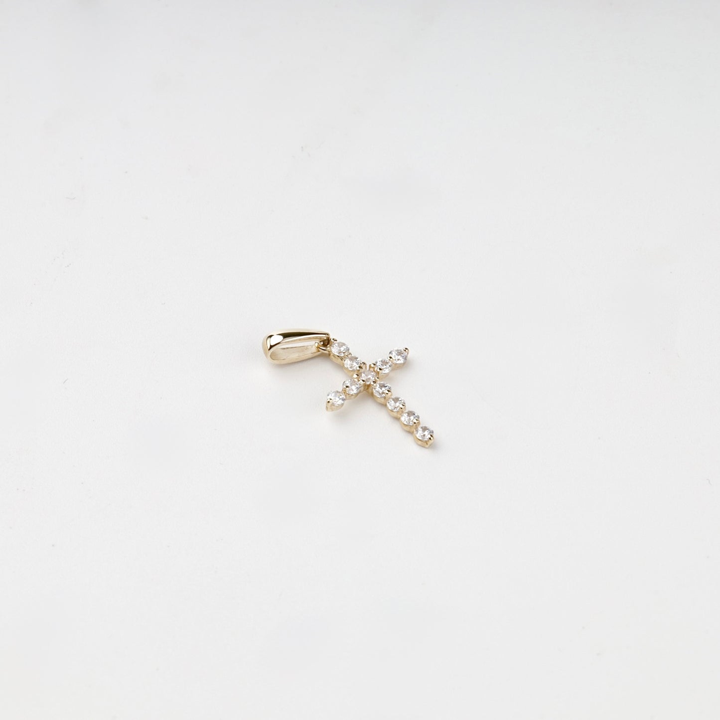 Yellow Gold 14K (585) cubic zirconia cross pendant, product view 6 — Kabluchka