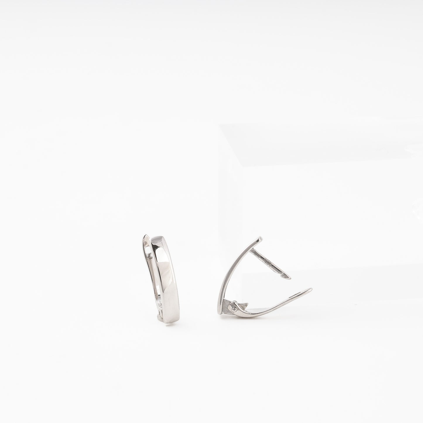 Silver 925 Oval Hoop Earrings Pair — Kabluchka