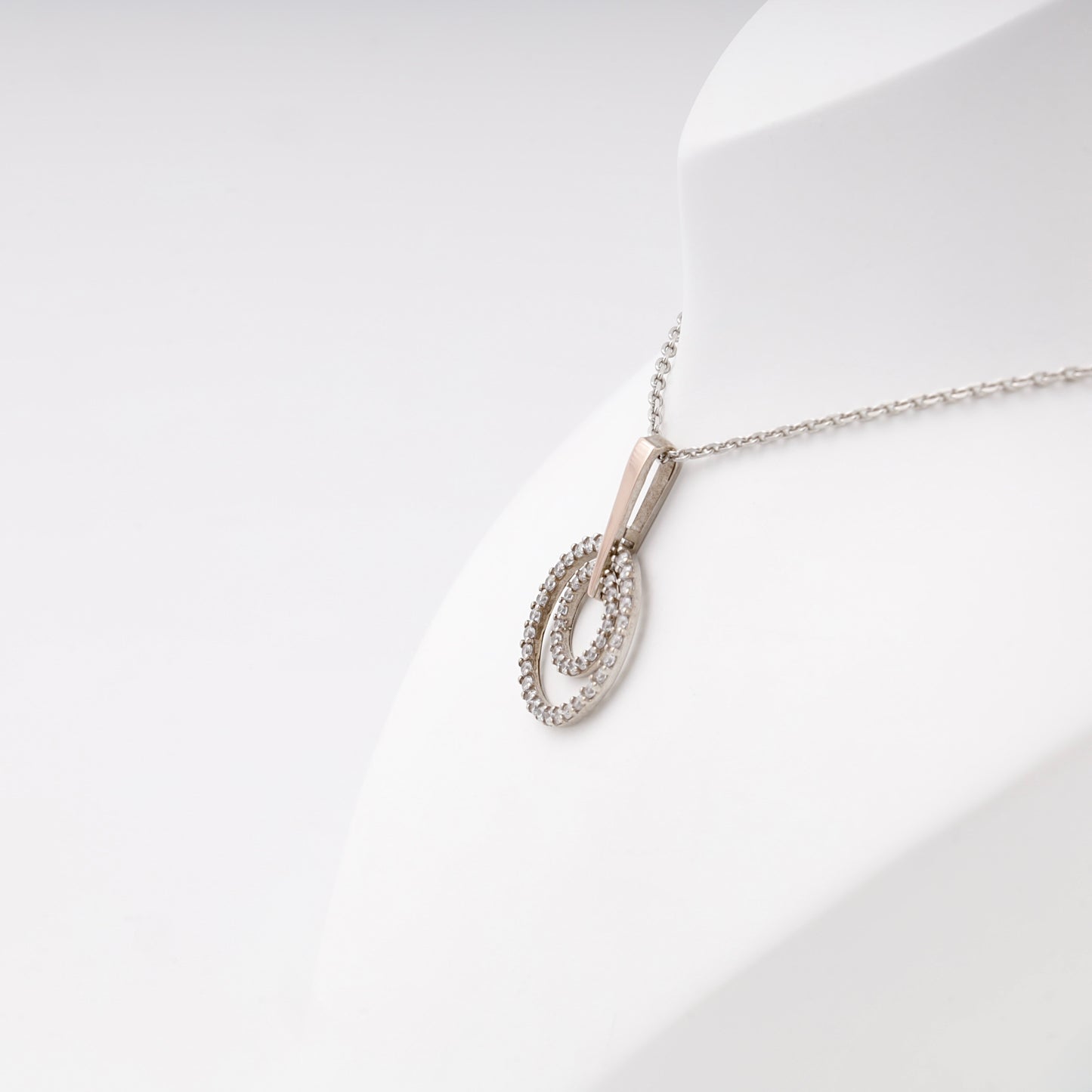 Silver 925 two-tone double circle CZ pendant — view 4 — Kabluchka
