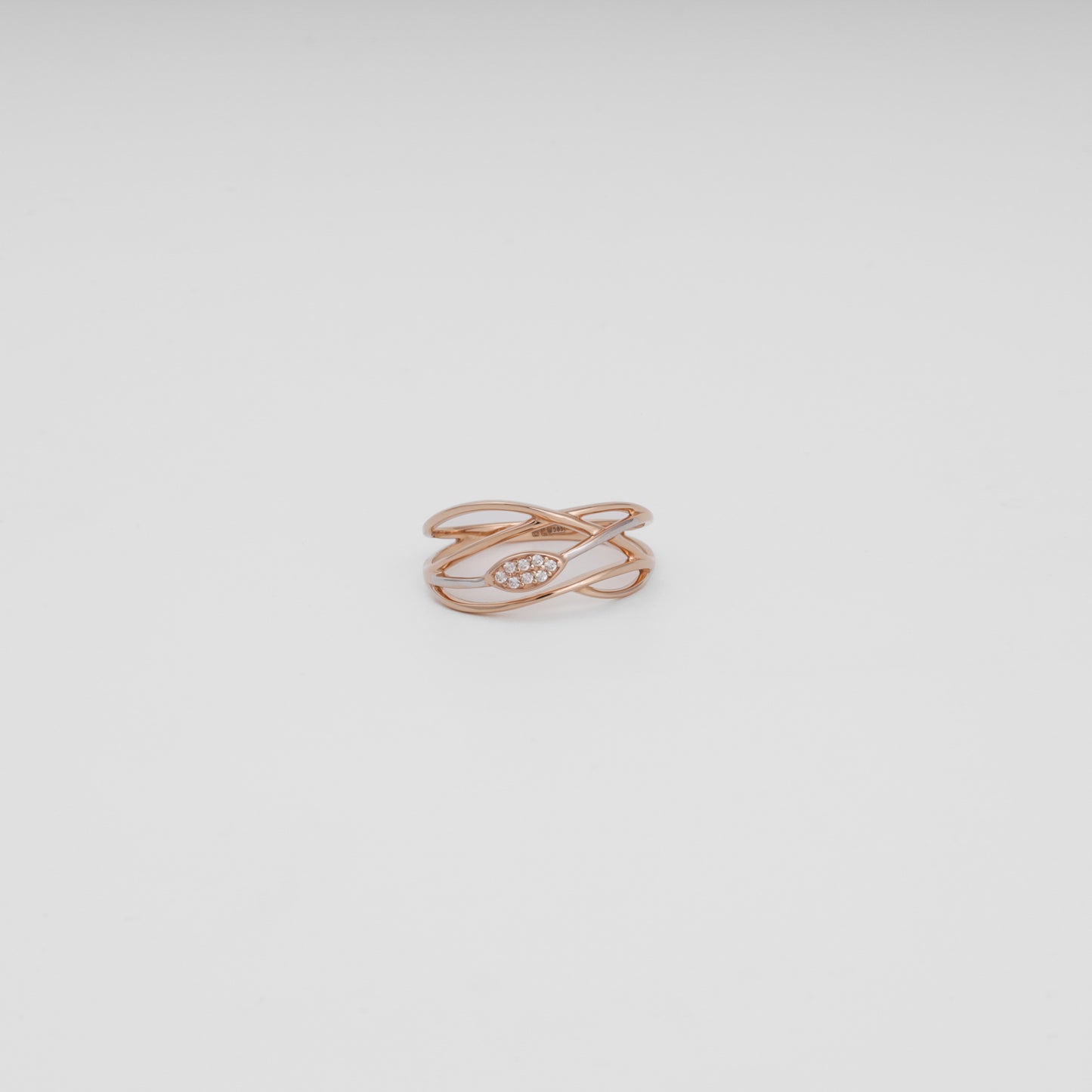 Rose gold openwork ring elegant crossover design - Kabluchka