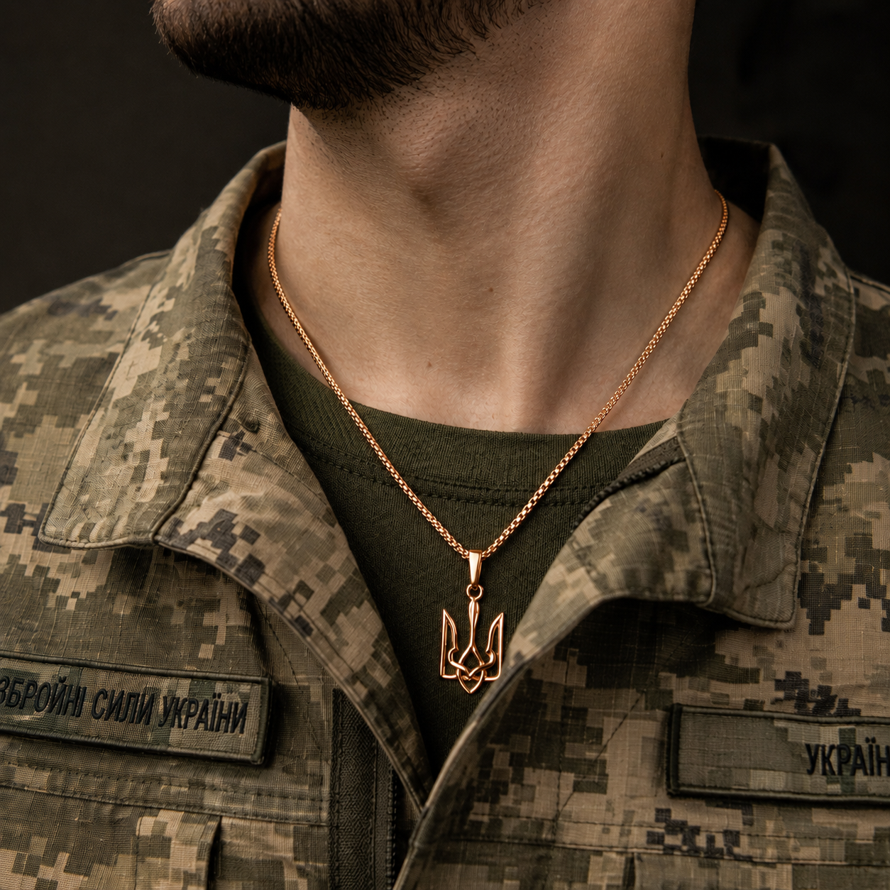 Rose Gold 14K Ukrainian Trident pendant worn by a man — Kabluchka