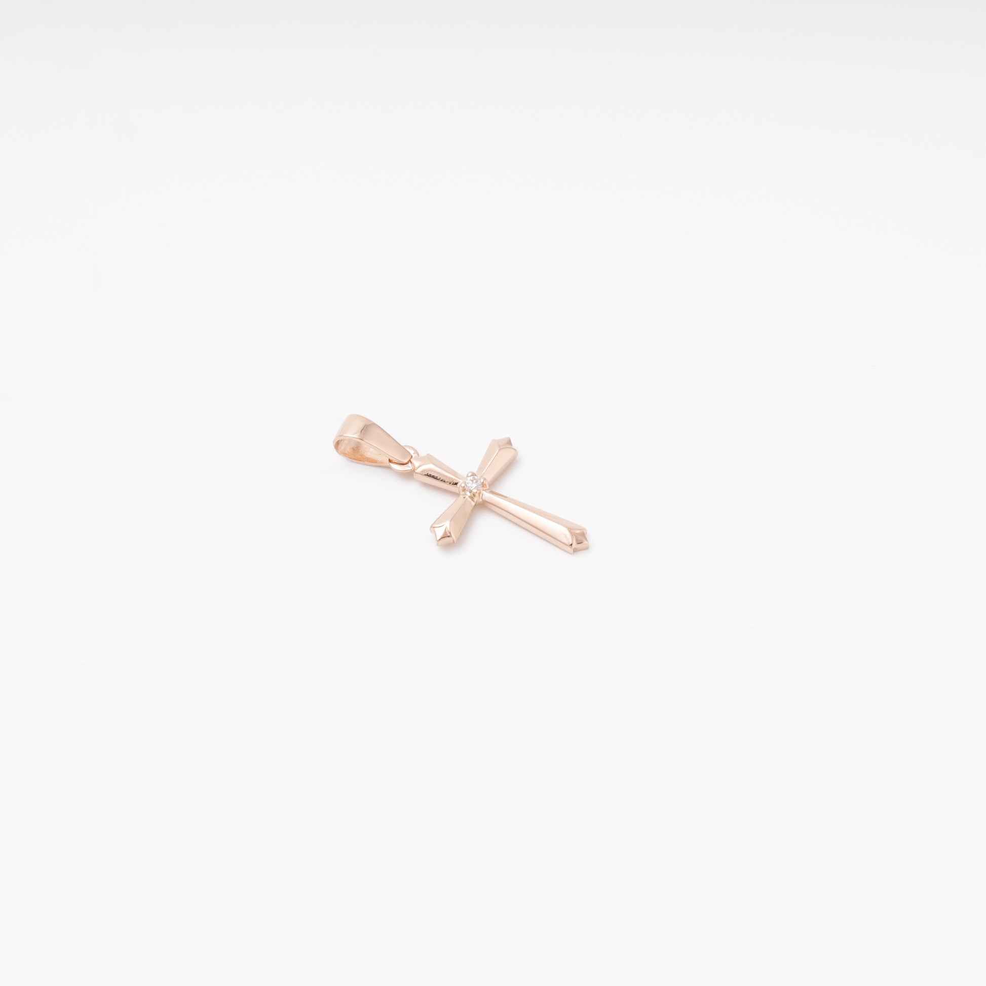 Cross pendant rose gold diamond solitaire — Kabluchka