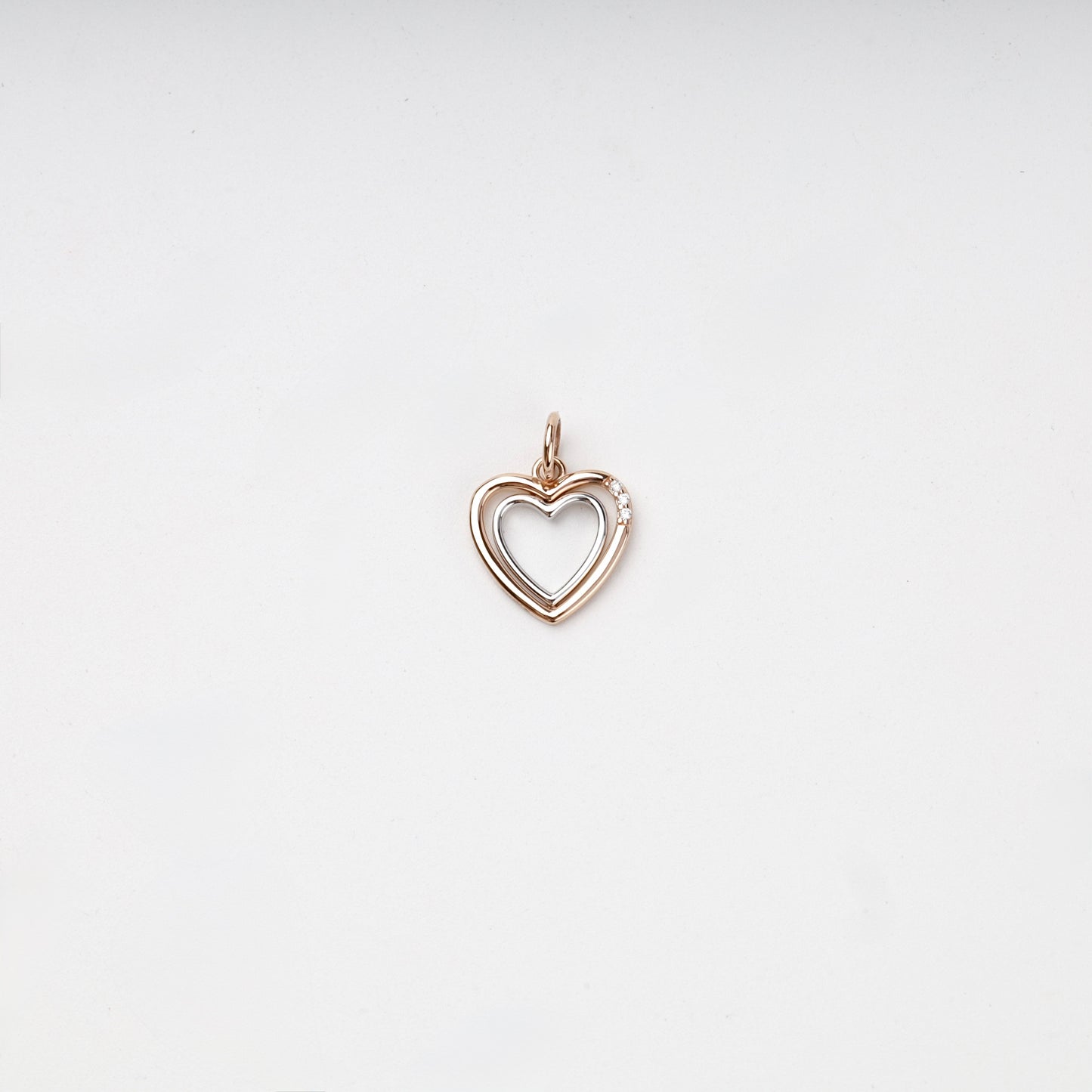 Two-tone Gold 14K (585) cubic zirconia open heart pendant, product view 2 — Kabluchka