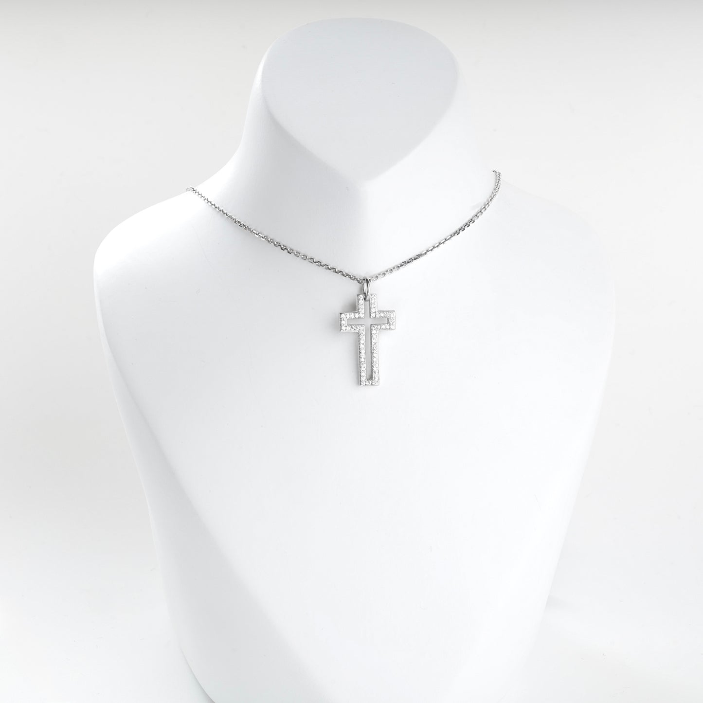 Rhodium-plated Silver 925 cubic zirconia open cross pendant, detail view — Kabluchka