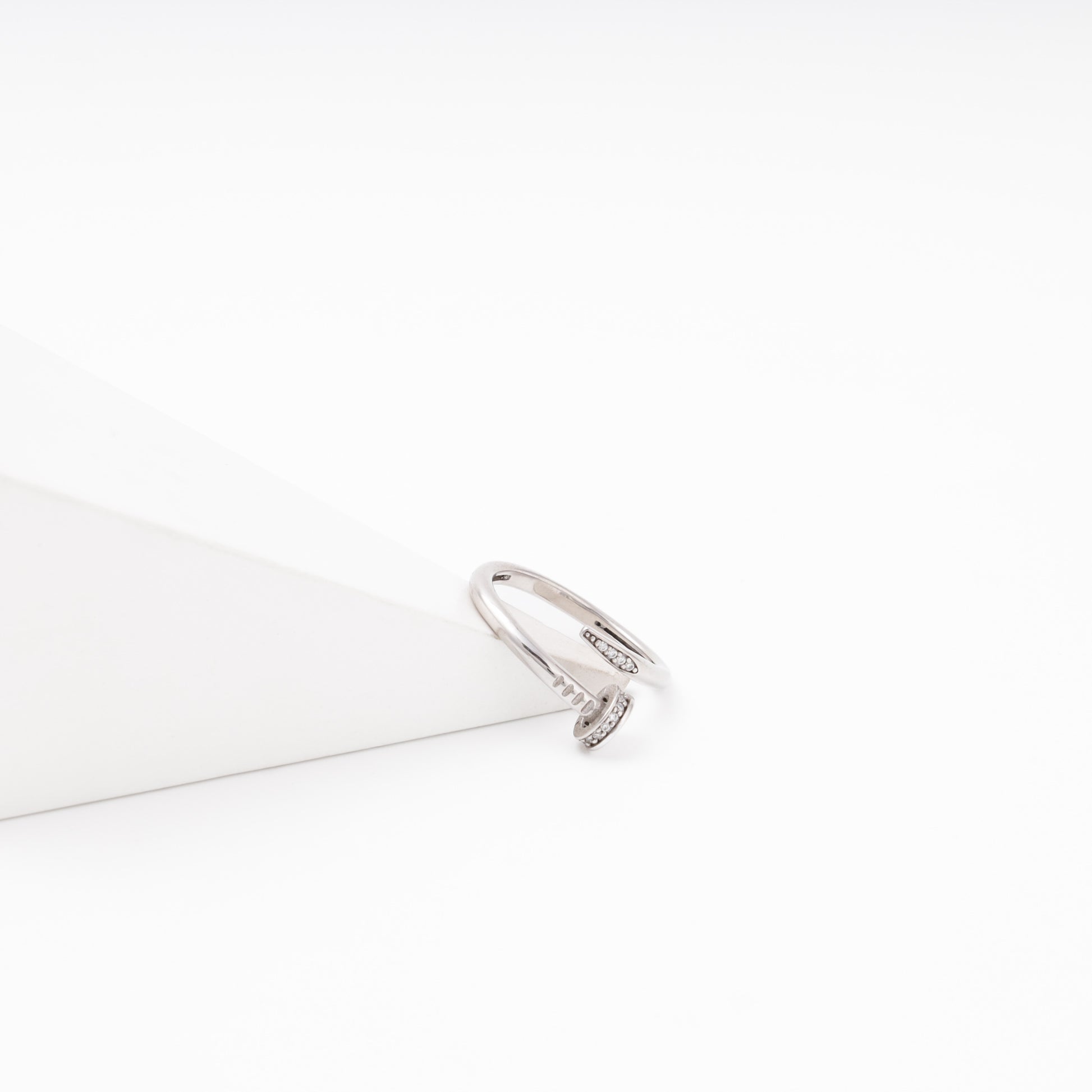 Silver nail ring with cubic zirconia, 141910r, Kabluchka