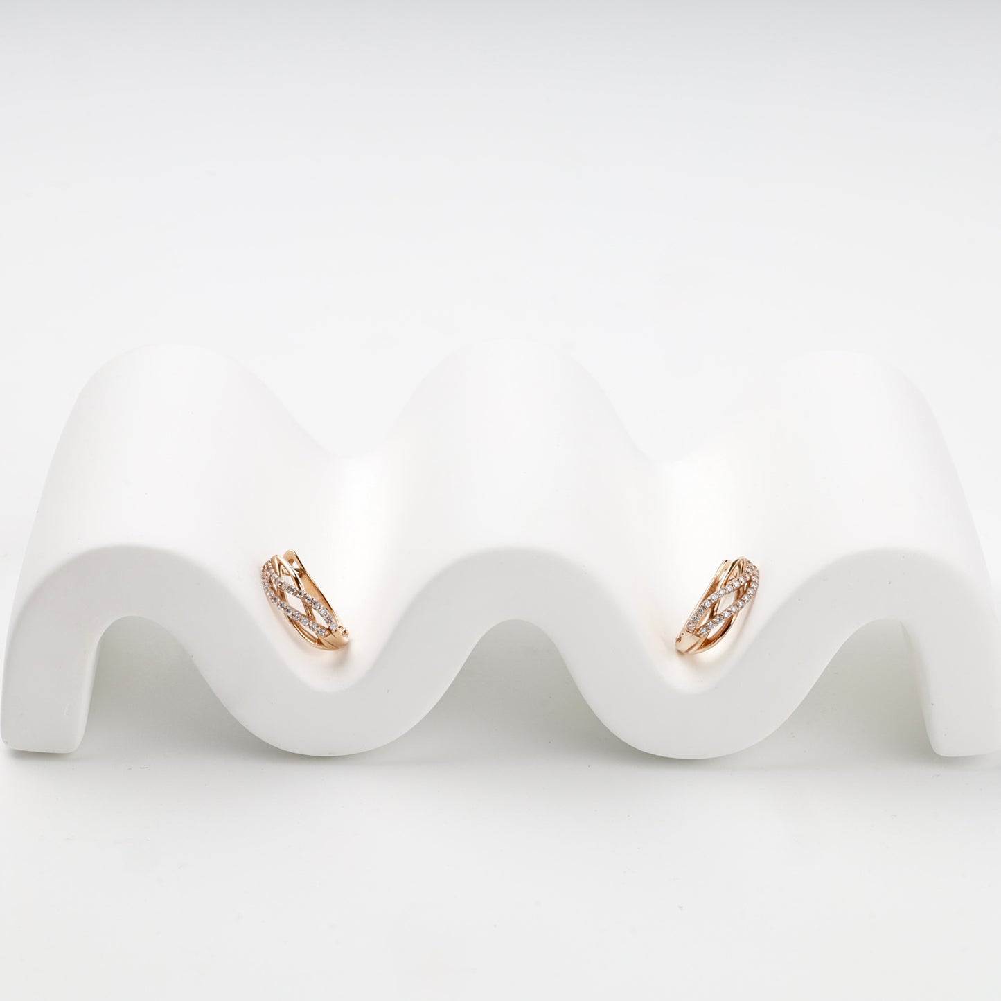 Rose Gold 14K interlaced cubic zirconia earrings, product view 4 — Kabluchka