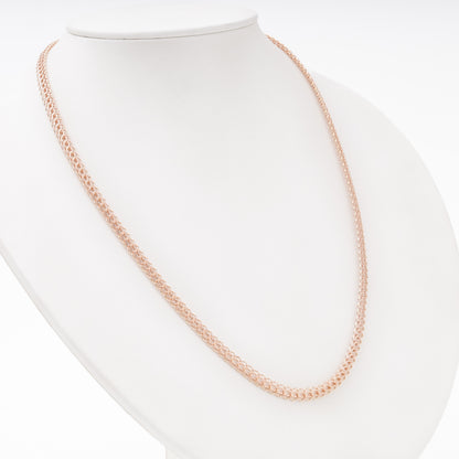 Rose gold 585 cardinal chain close-up texture detail — Kabluchka