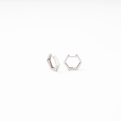 Gold geometric huggies white gold no stones — Kabluchka