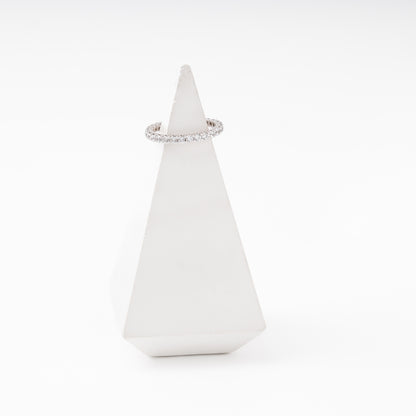 White Gold 585 wedding ring with CZ — detail view — Kabluchka