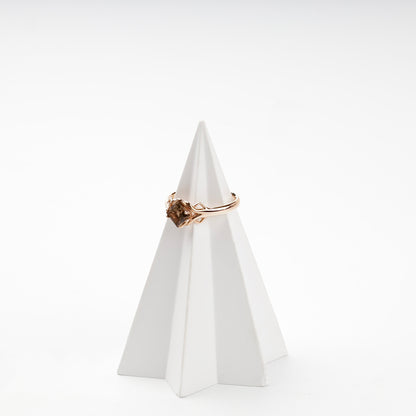 Rose gold geometric smoky quartz ring, angled view — Kabluchka