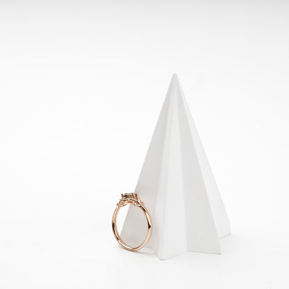 Smoky quartz solitaire ring, side profile — Kabluchka