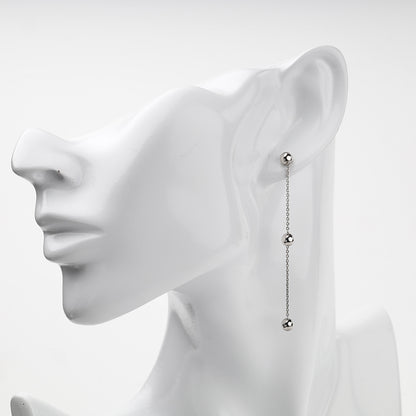 Rhodium-plated Silver 925 ball chain threader earrings on ear — Kabluchka