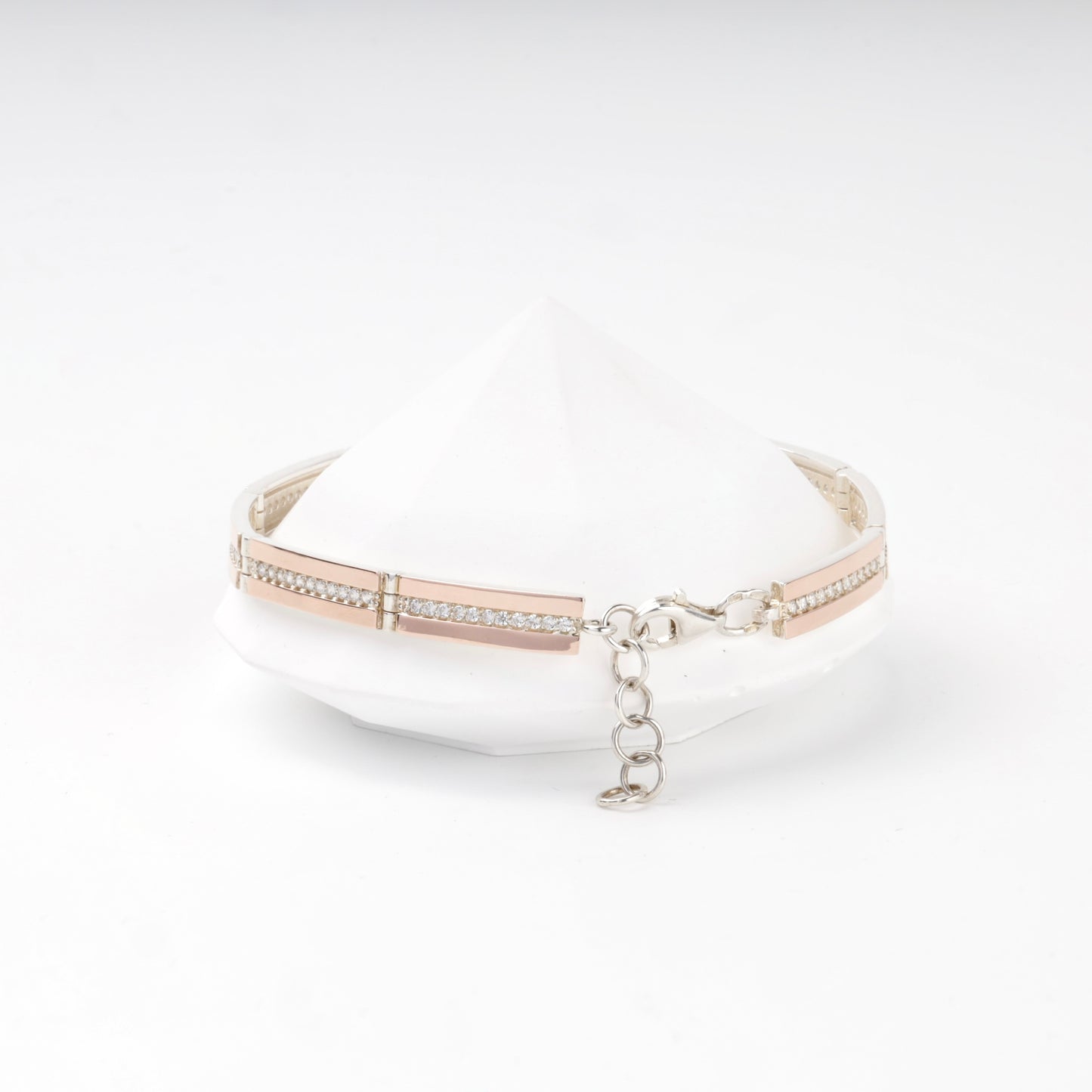 Cubic zirconia bracelet with polished Gold 375 accents — Kabluchka