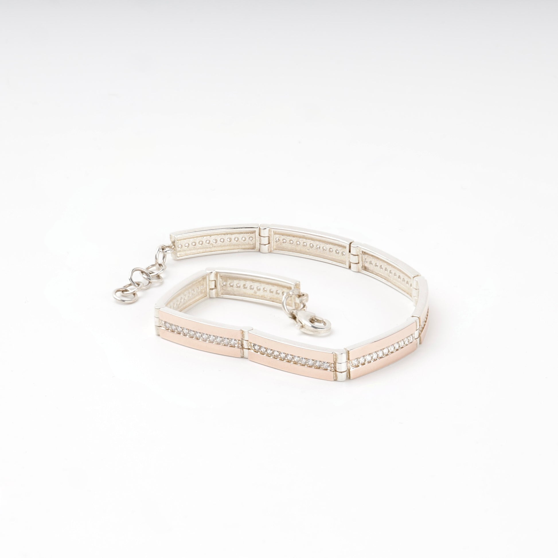Lobster clasp and extender on link bracelet — Kabluchka