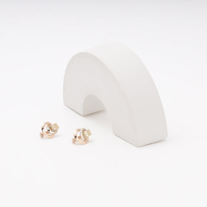 Gold 585 three-tone knot earrings, pair — Kabluchka