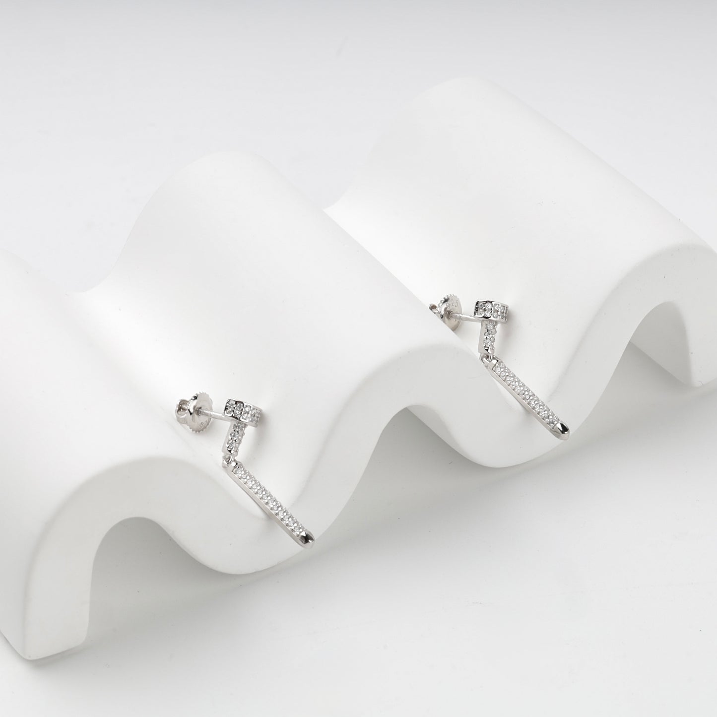 Rhodium-plated Silver 925 cubic zirconia bar drop earrings, product view 5 — Kabluchka