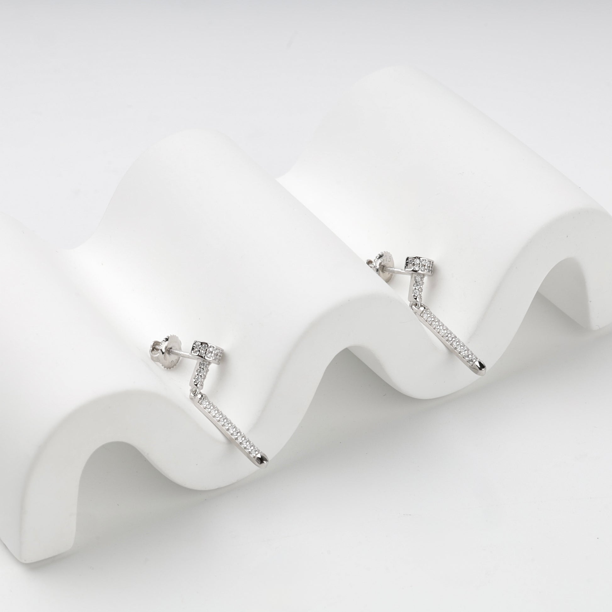 Rhodium-plated Silver 925 cubic zirconia bar drop earrings, product view 5 — Kabluchka