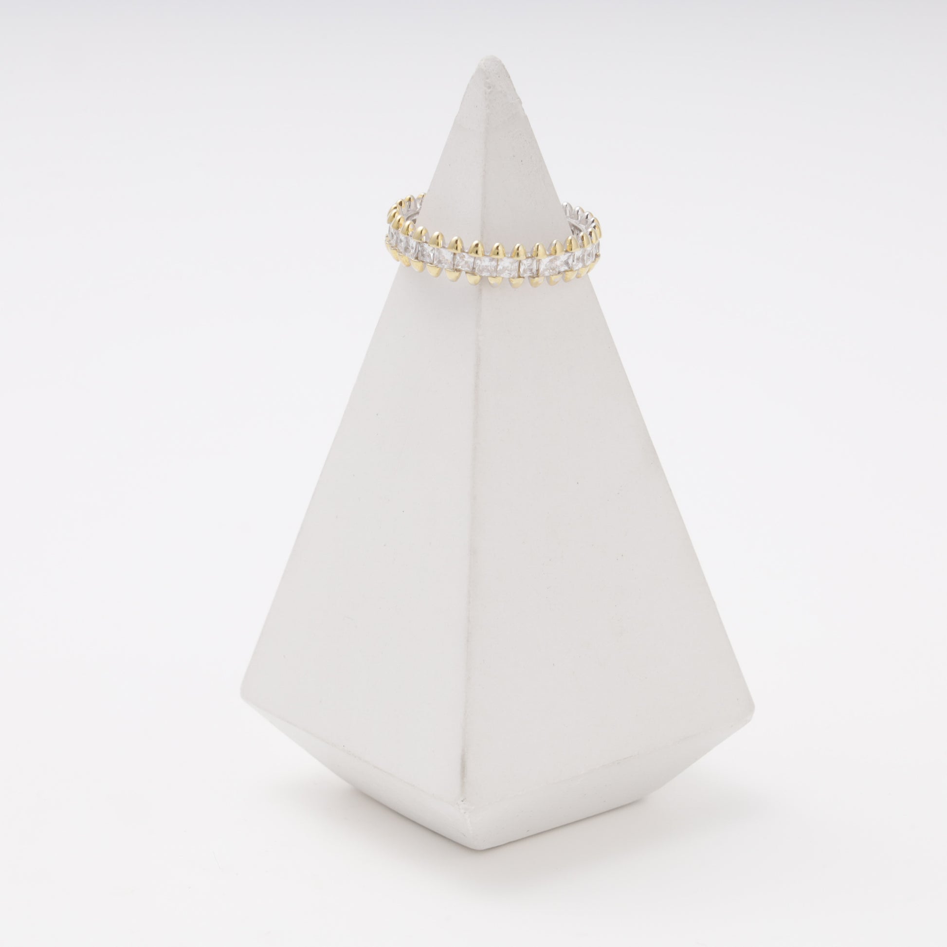Silver 925 Full CZ Ring flat lay — Kabluchka
