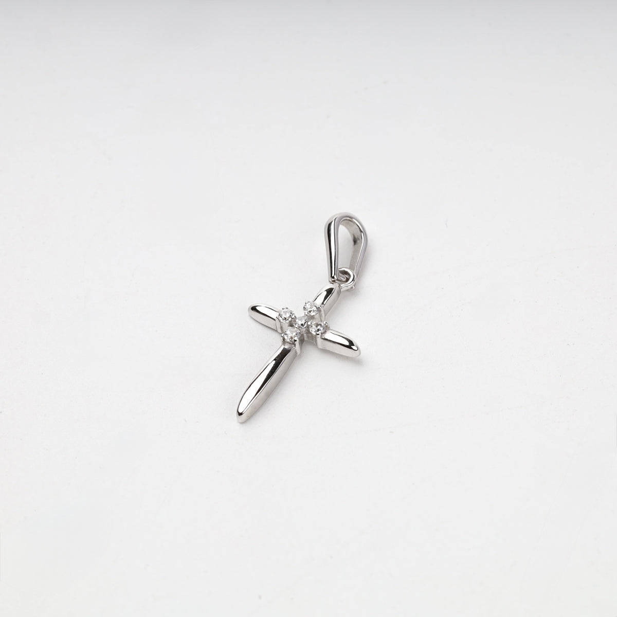White Gold 14K (585) Cubic Zirconia Cluster Cross Pendant, product view 1 — Kabluchka