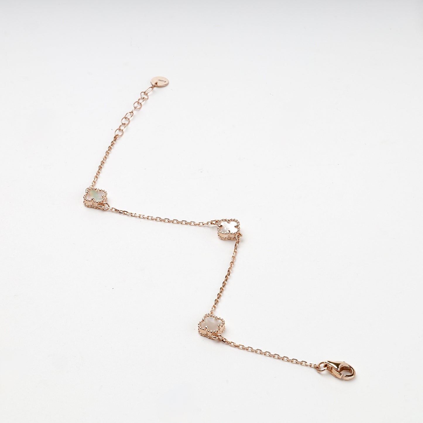 Mother-of-pearl clover station bracelet, full view — Kabluchka