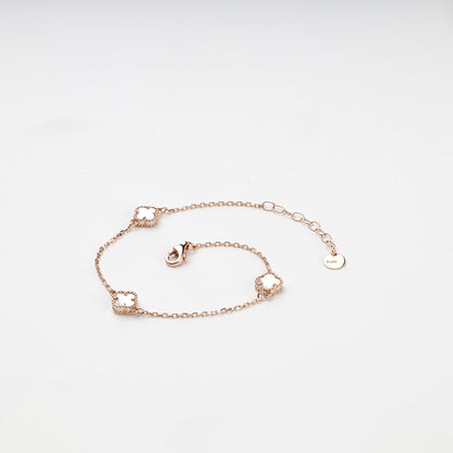 Fine rose gold bracelet with three clover stations — Kabluchka