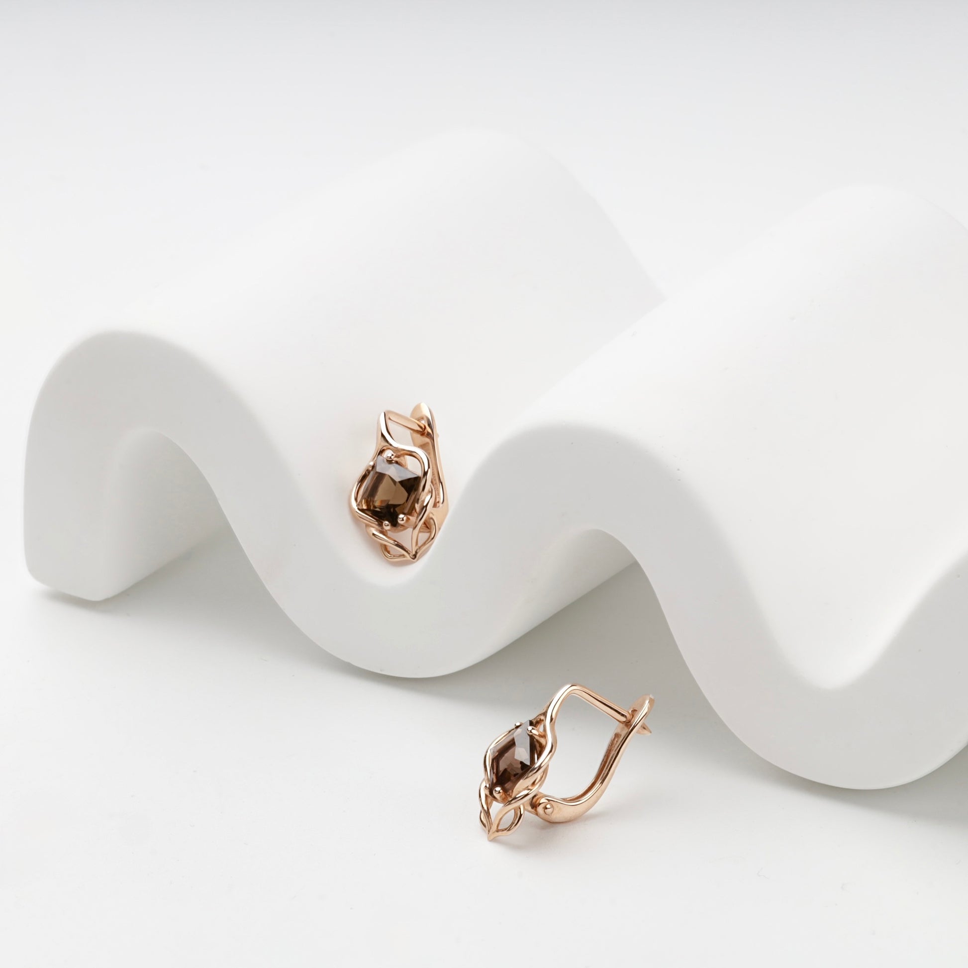 Smoky quartz leverback earrings, side and closure detail
