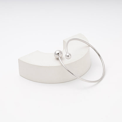 Silver 925 open bangle bracelet on display — Kabluchka