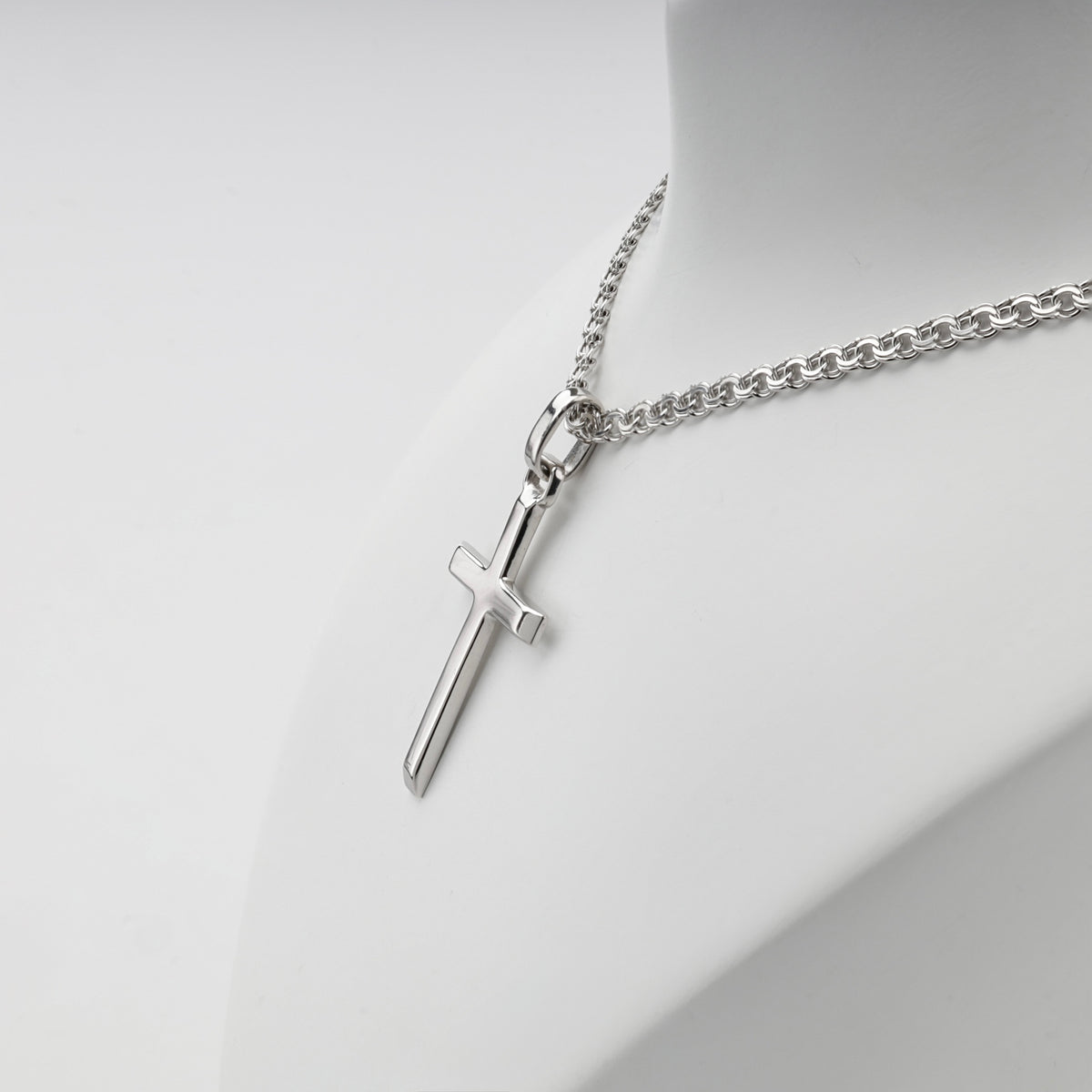 Silver 925 polished cross pendant with reverse inscription — display view — Kabluchka