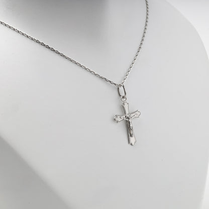 Silver 925 decorative-edge Orthodox crucifix pendant — angled view — Kabluchka