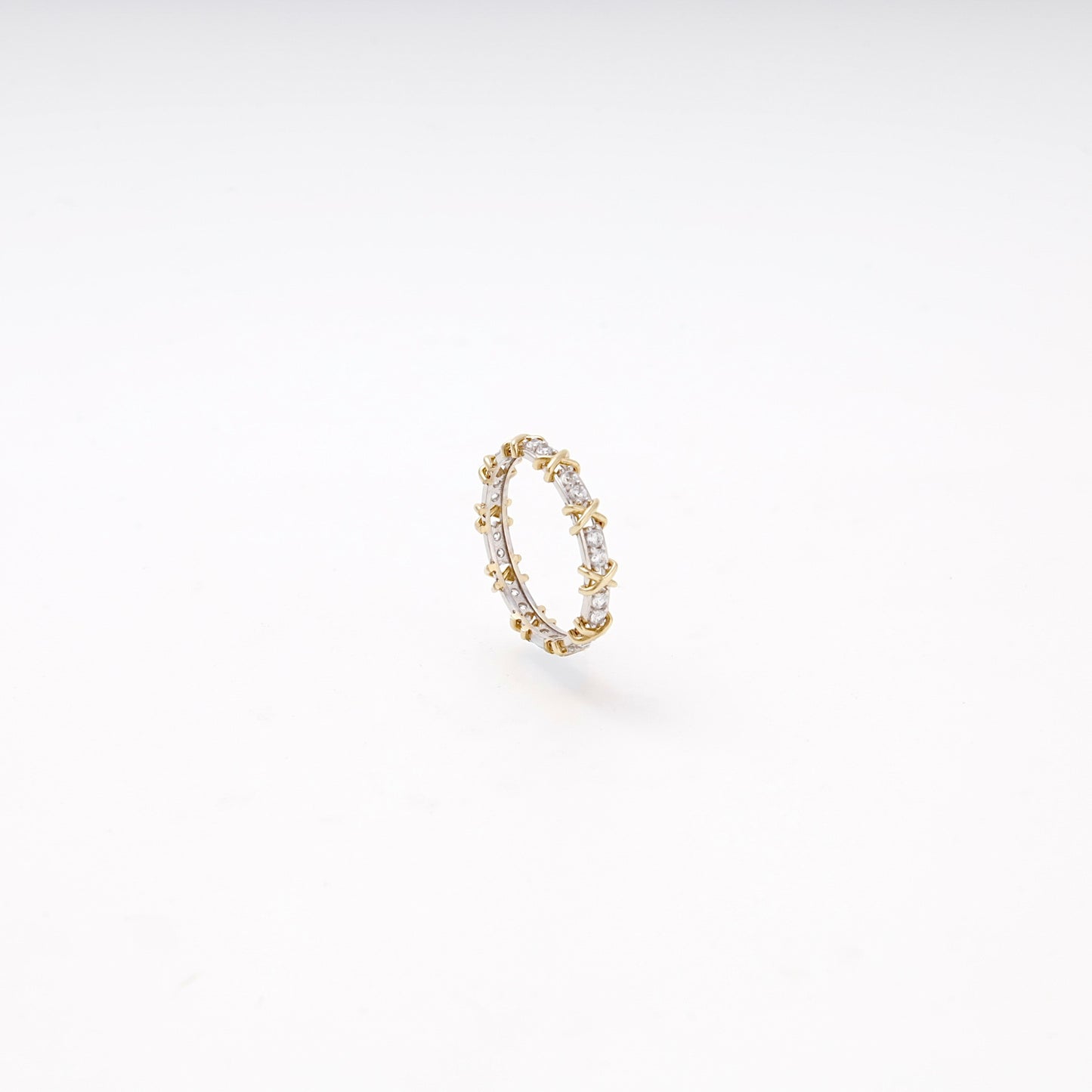 Gold 585 Two-Tone Eternity Ring with X Design and CZ — side view — Kabluchka