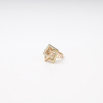 Gold 585 three-tone cube ring — Kabluchka