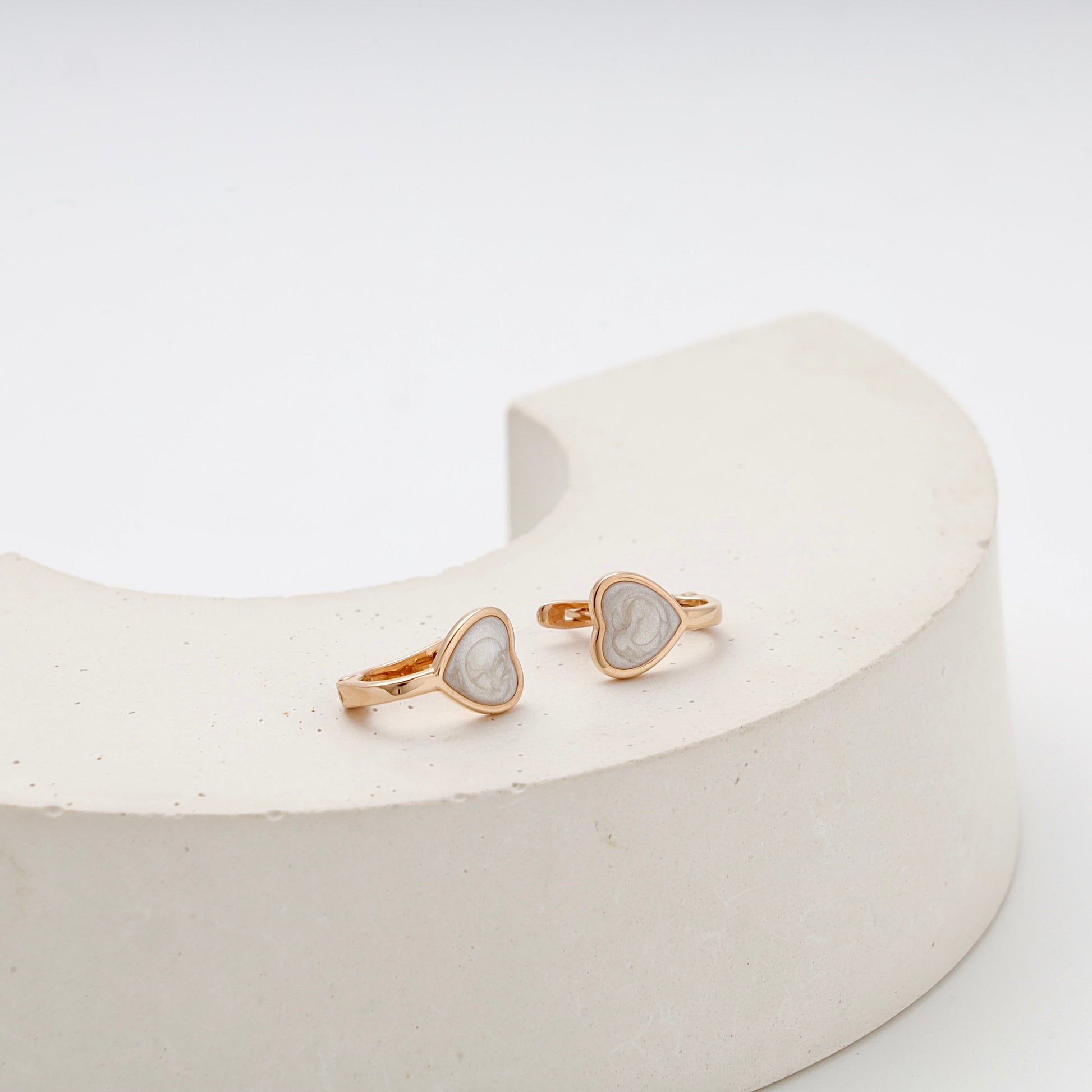 Children's Rose Gold 585 Heart Earrings with White Enamel — pair detail — Kabluchka