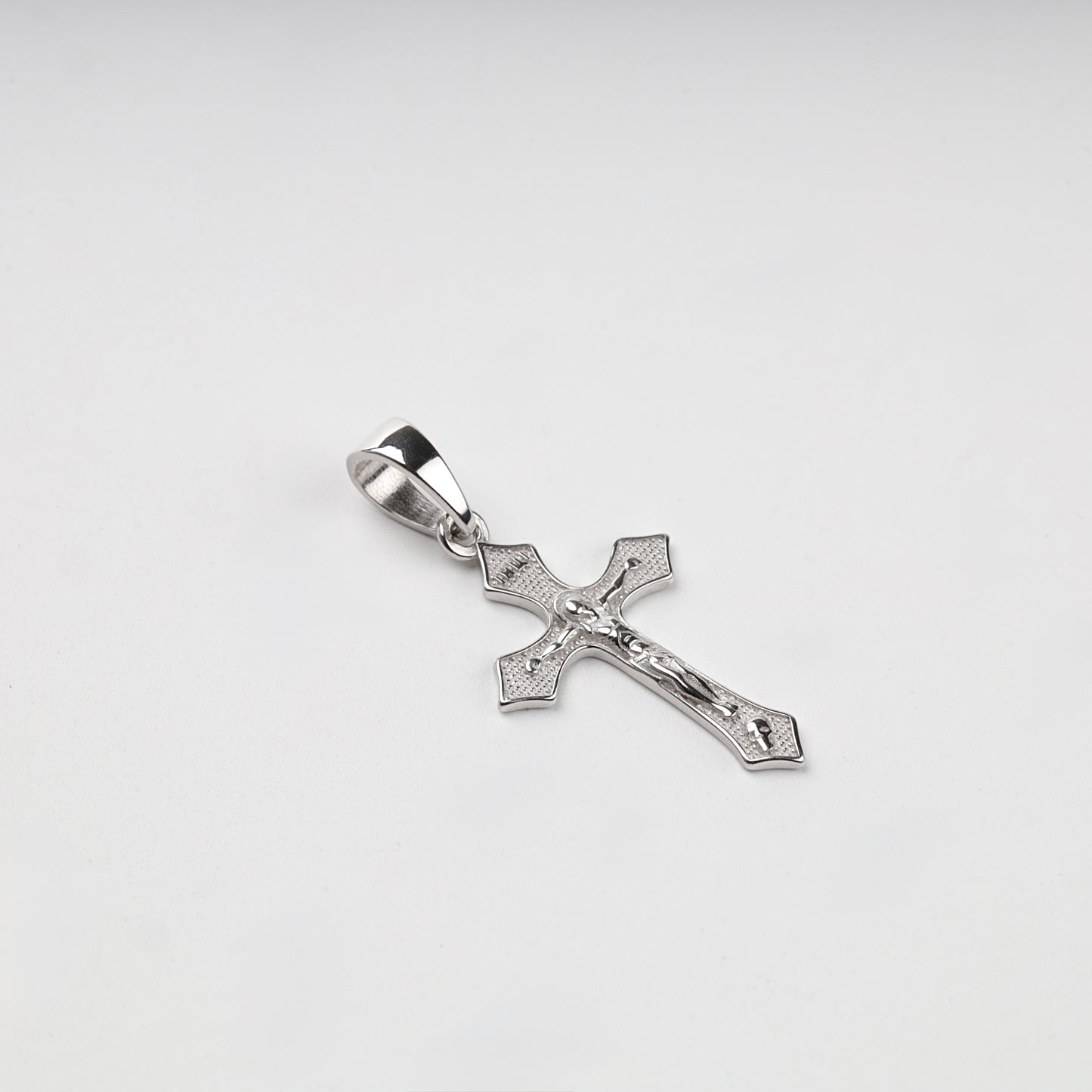 Silver 925 textured Orthodox crucifix pendant — front view — Kabluchka