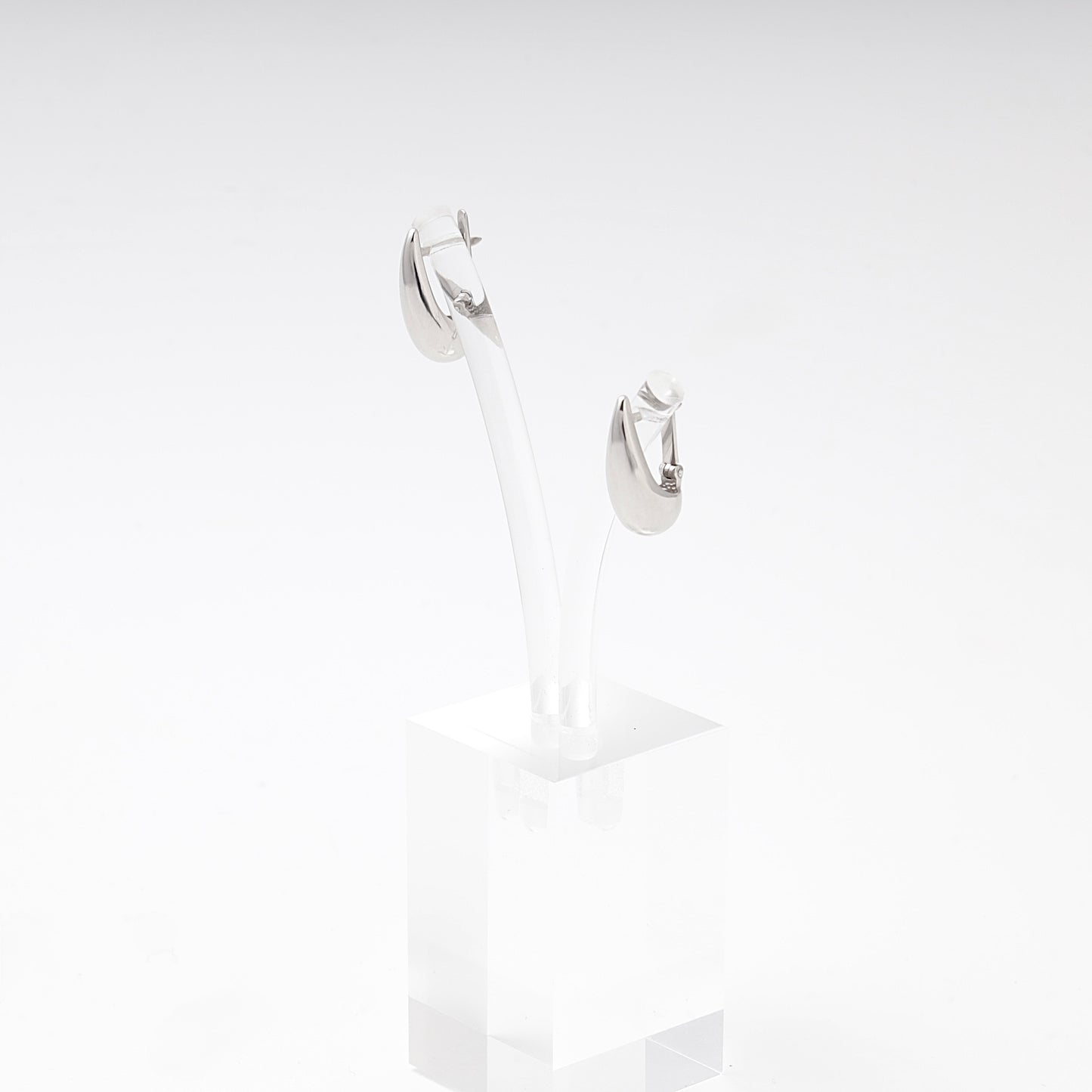 Silver 925 Teardrop Earrings angled view — Kabluchka