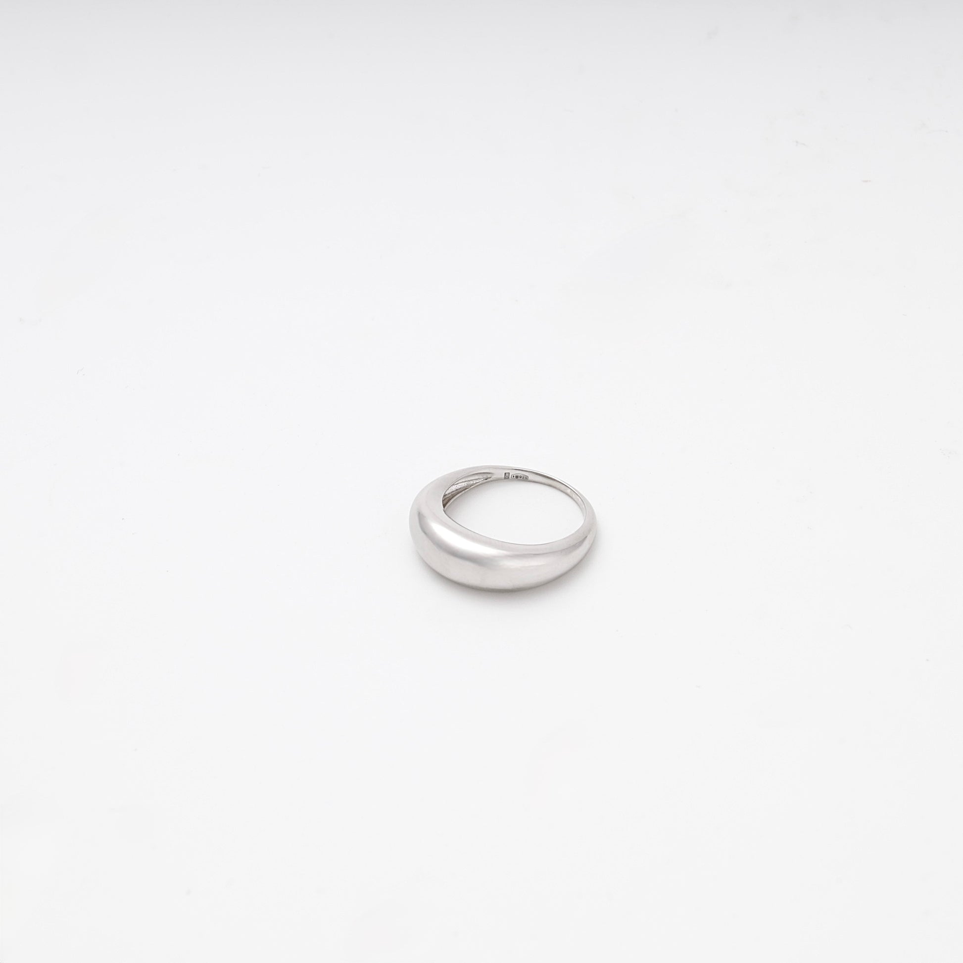 Silver 925 Dome Ring Rhodium-Plated — top view — Kabluchka