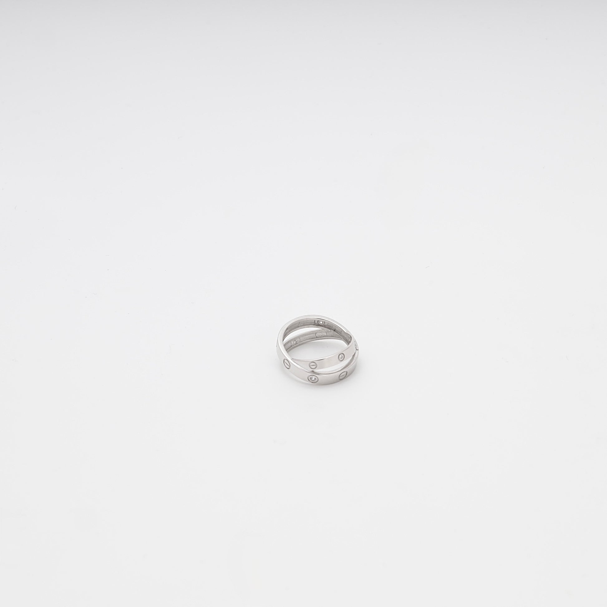 Silver 925 Crossover Love Ring detail view — Kabluchka