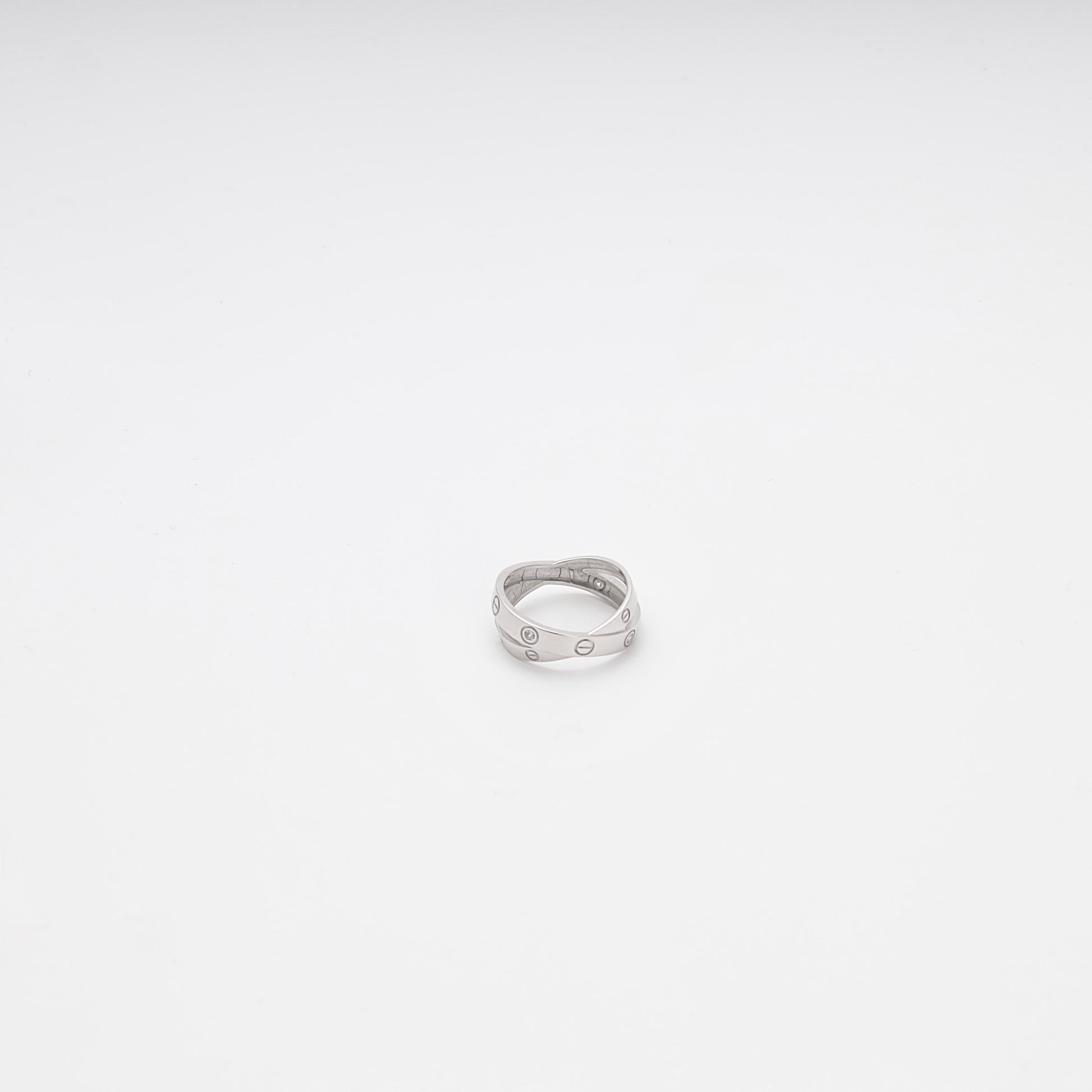 Silver 925 Crossover Love Ring from top view — Kabluchka