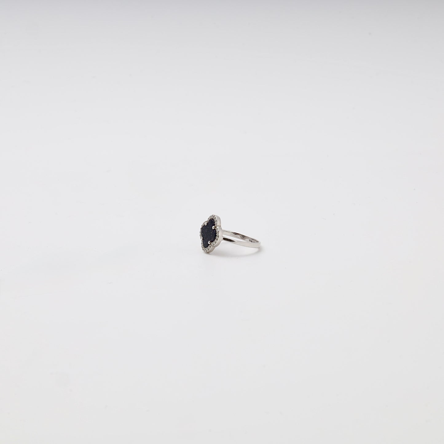 Silver 925 Clover Ring with Aventurine and CZ — Kabluchka
