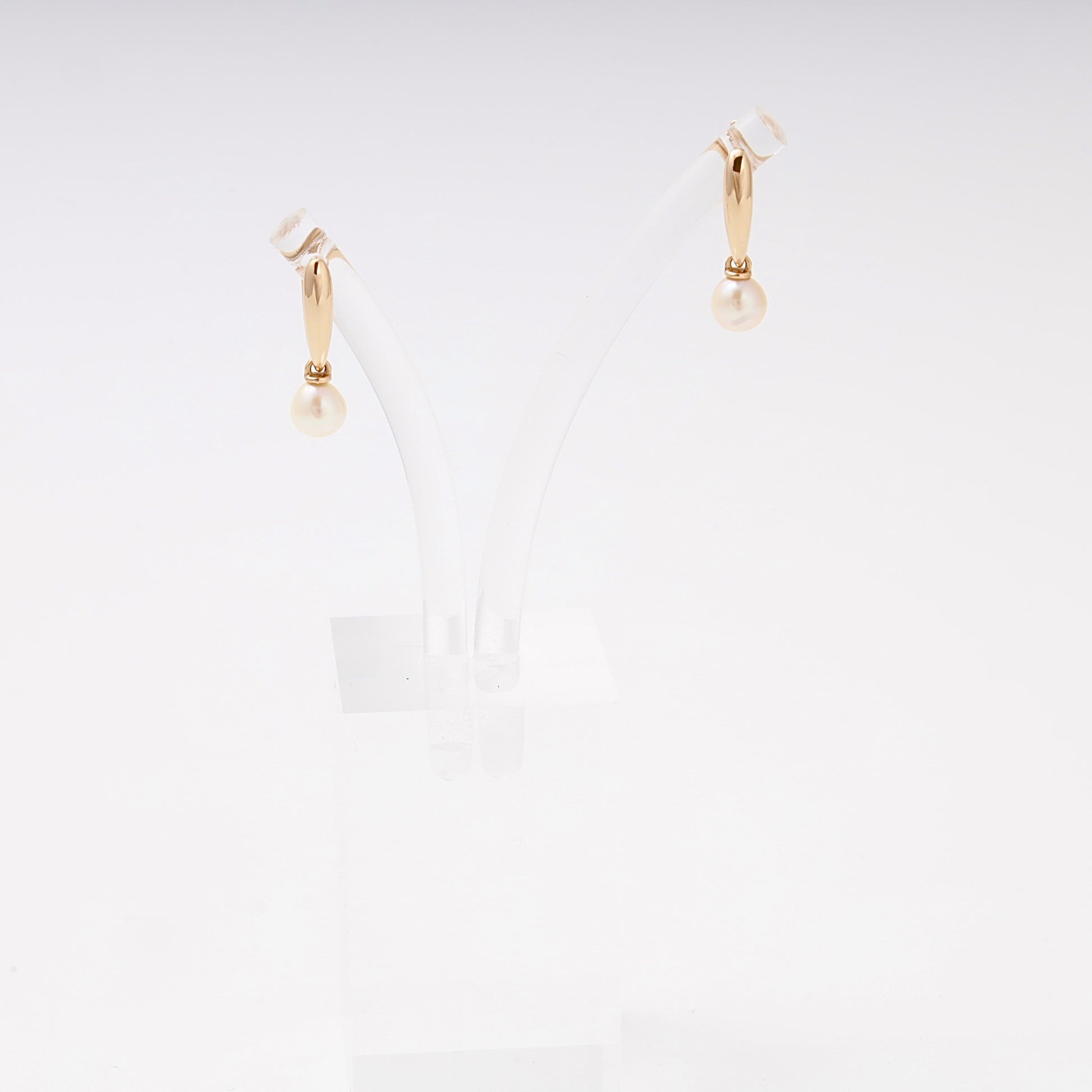 Rose Gold 585 Drop Earrings with Cultured Pearl — front view — Kabluchka