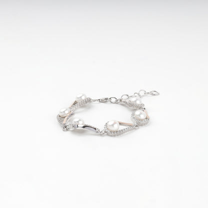 Adjustable pearl and cubic zirconia bracelet with lobster clasp — Kabluchka