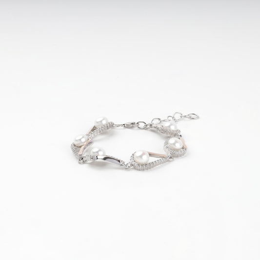Adjustable pearl and cubic zirconia bracelet with lobster clasp — Kabluchka