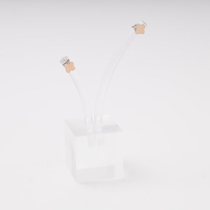 Silver 925 rose gold clover stud earrings on display stand — Kabluchka