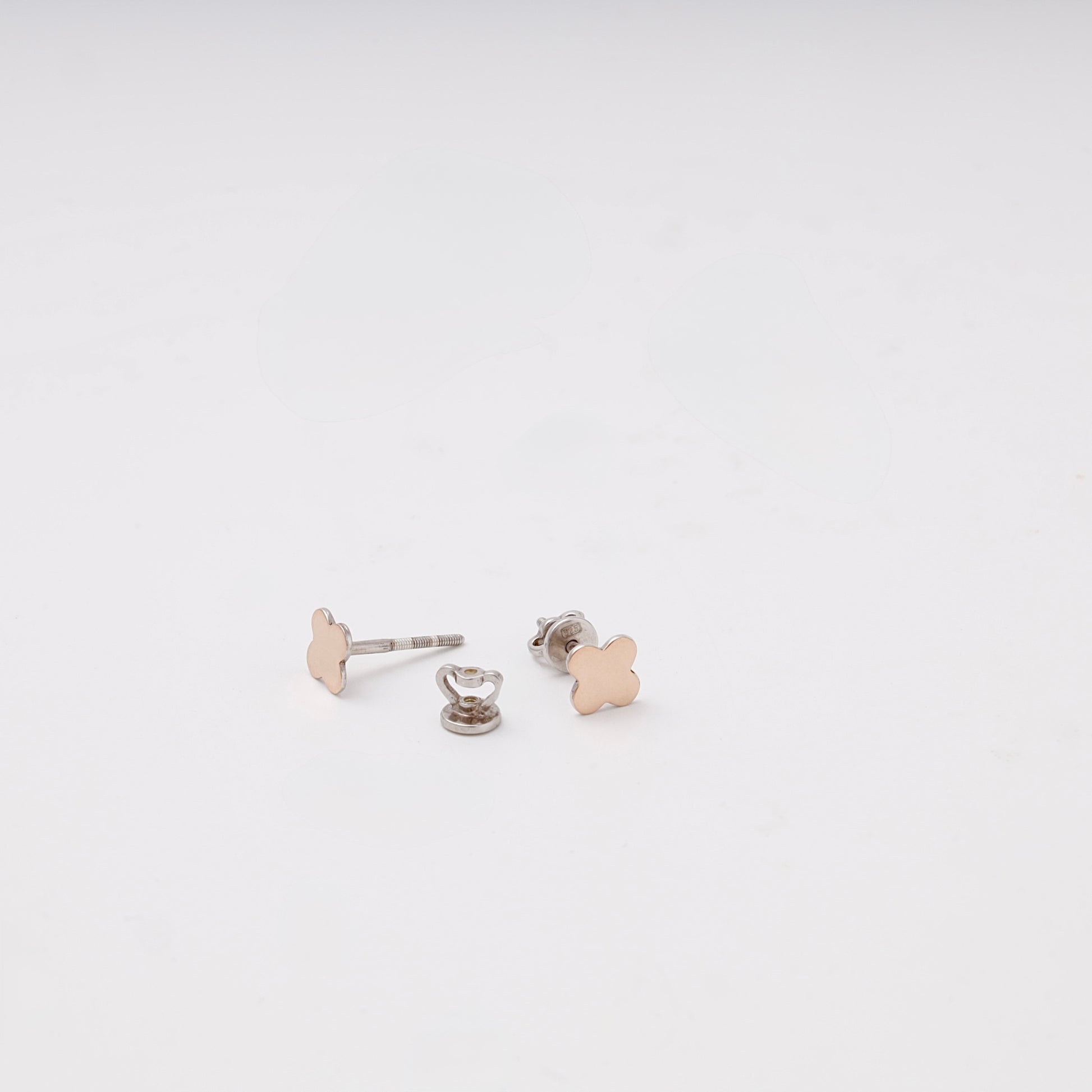 Silver 925 clover stud earrings showing screw-back posts — Kabluchka