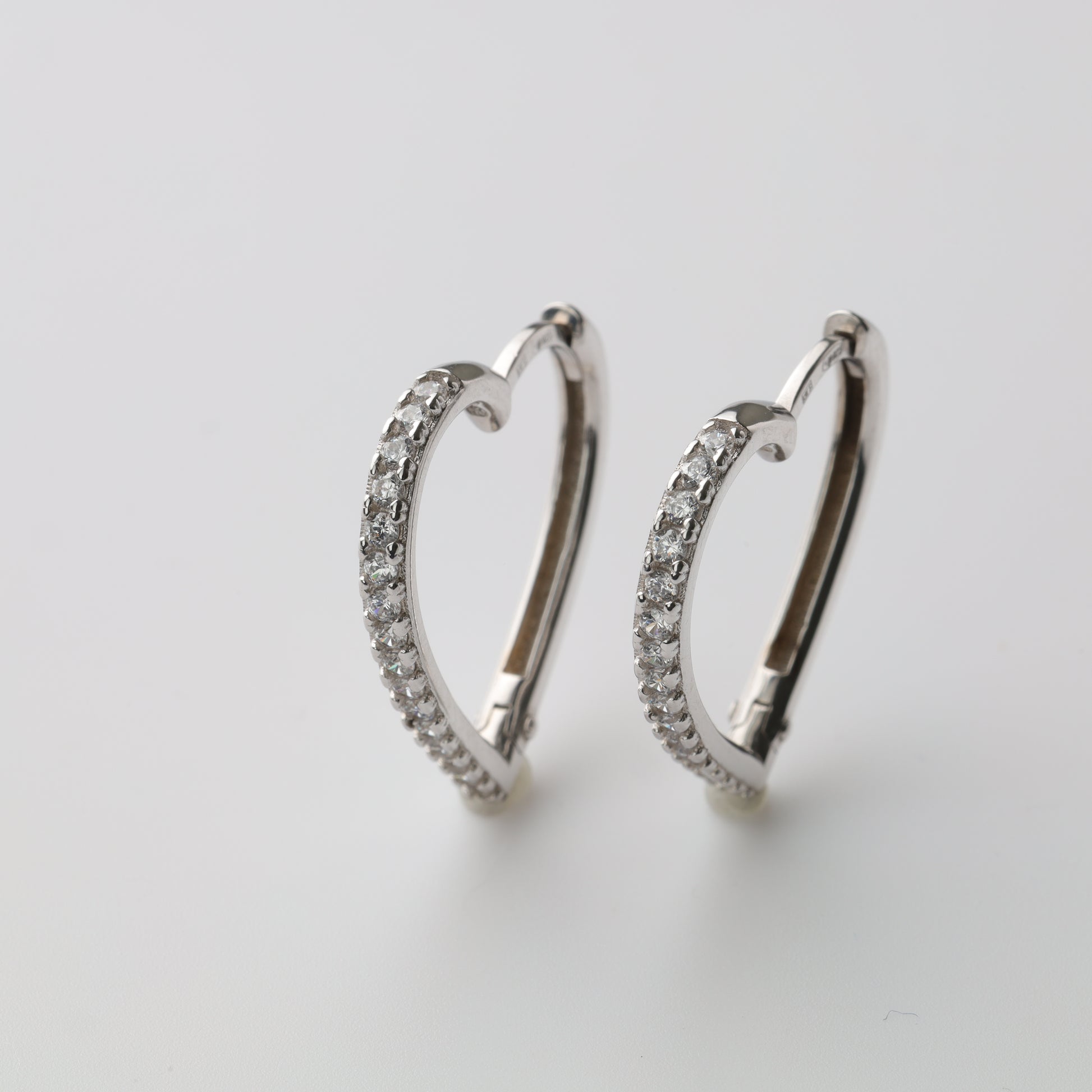 Silver 925 heart huggie earrings with cubic zirconia - Kabluchka Jewelry Store