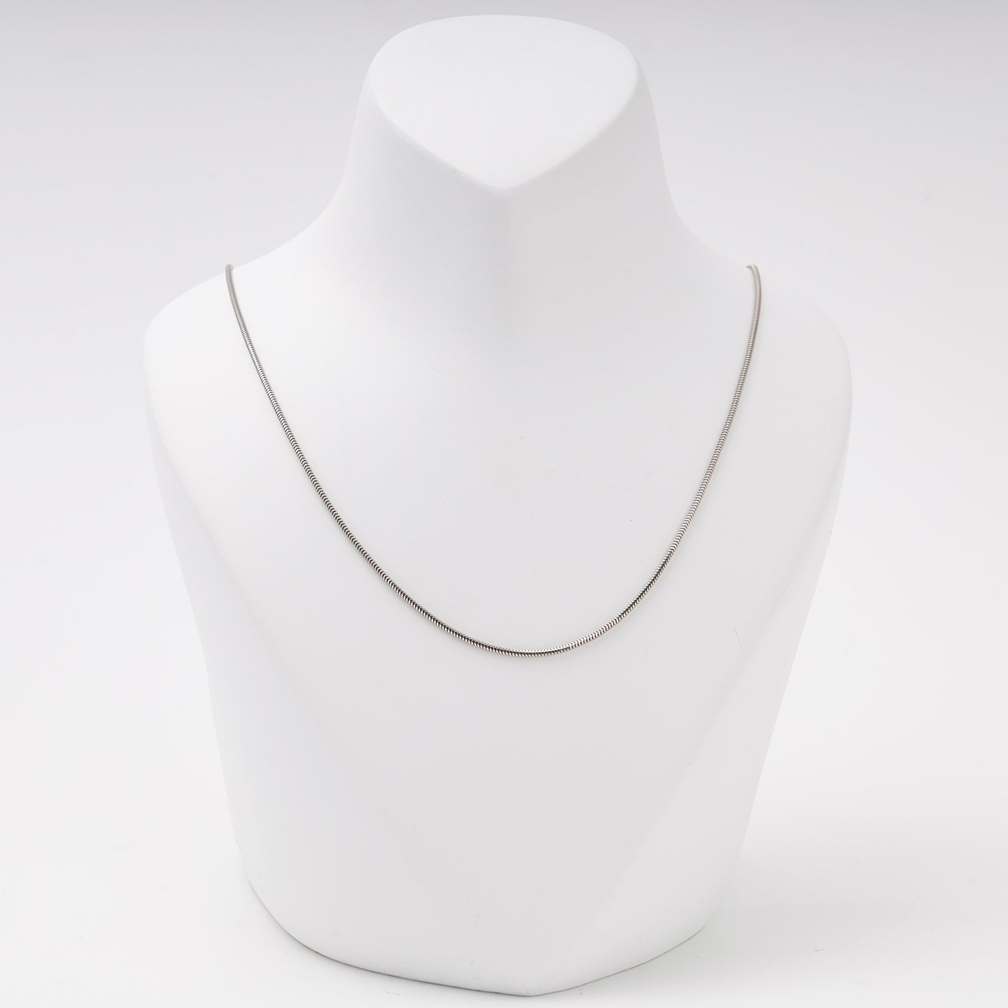 Silver 925 thin snake chain necklace — view 1 — Kabluchka